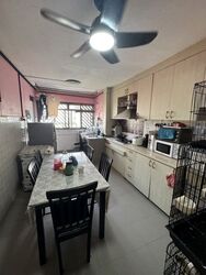 Blk 241 Jurong East Street 24 (Jurong East), HDB 3 Rooms #554440091